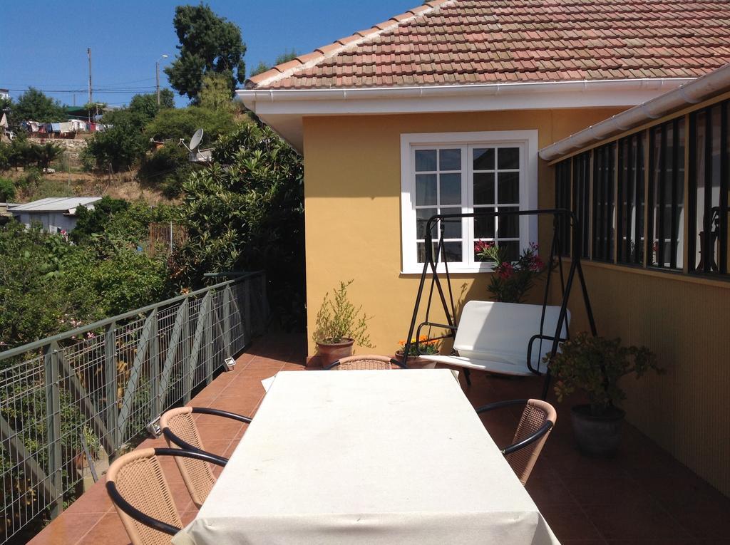 Pontoval B&B Valparaíso Buitenkant foto