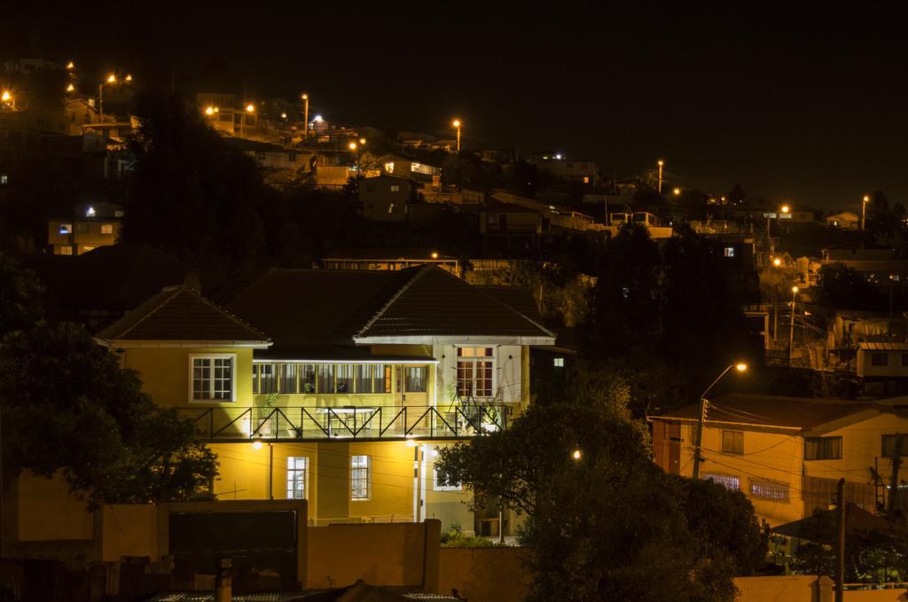 Pontoval B&B Valparaíso Buitenkant foto