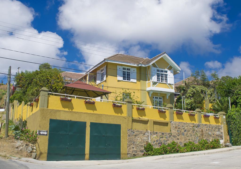 Pontoval B&B Valparaíso Buitenkant foto